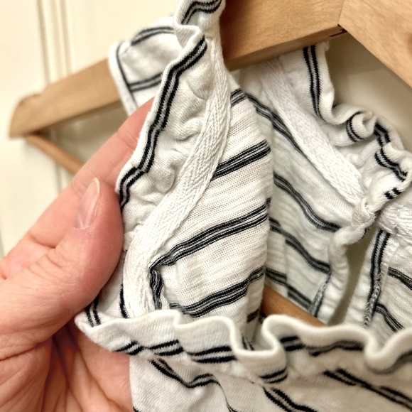 Anthro t.la Ruffled Mock Neck White & Black Striped Tank Top Size S - Picture 9 of 10